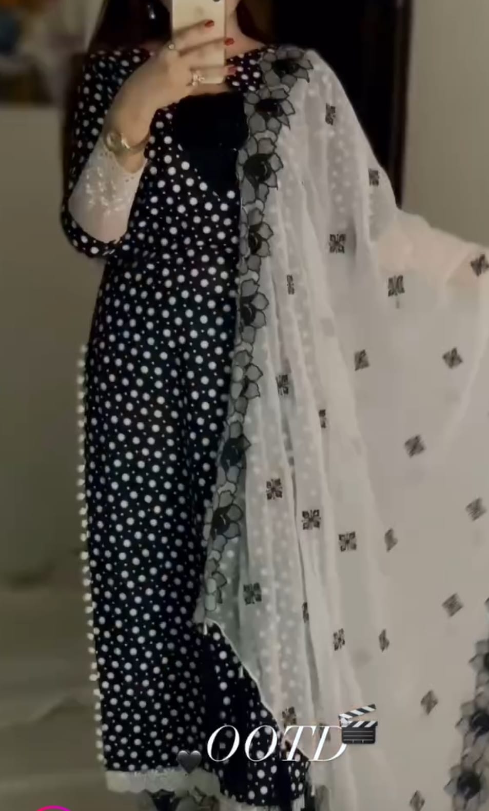 3pc Lawn Embroidered Dress